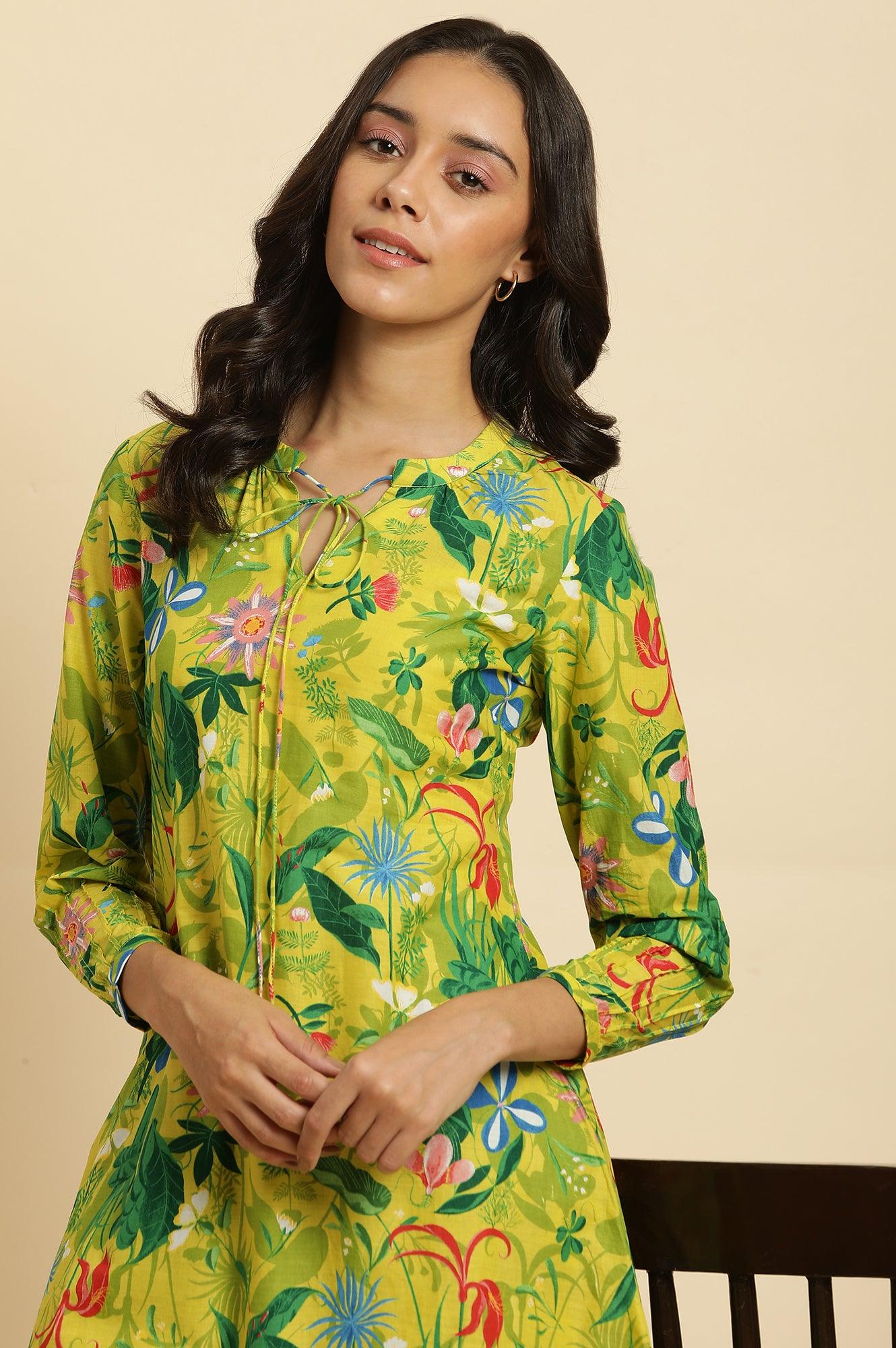 Green Floral Printed A-Line Kurta & Pants Co-Ord Set - View 7