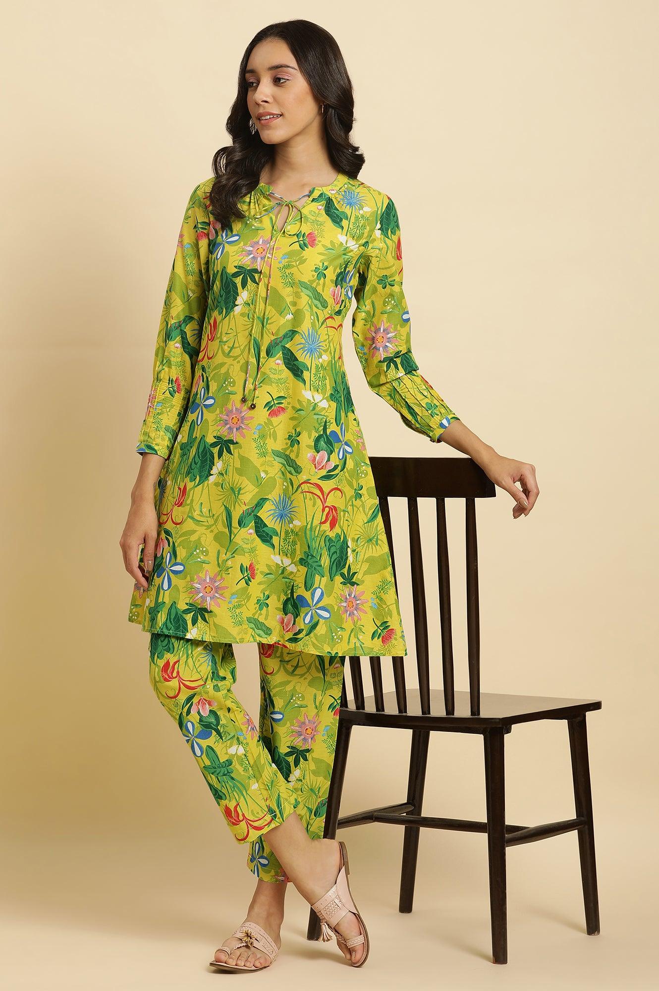 Green Floral Printed A-Line Kurta & Pants Co-Ord Set - View 8