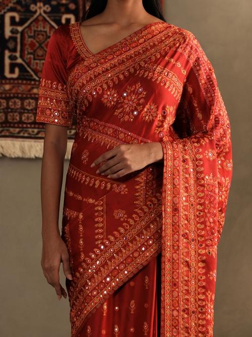 Lava Red Darpan Saree With Unstitched Blouse - View 5